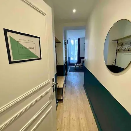 L'escapade - Classe 3 Etoiles - Hypercentre - Spacieux - Rent Immo Apartment *