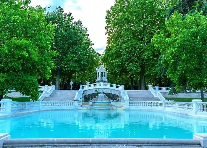 アパート L'escapade - Classe 3 Etoiles - Hypercentre - Spacieux - Rent Immo ディジョン