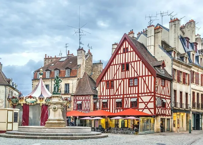 L'escapade - Classe 3 Etoiles - Hypercentre - Spacieux - Rent Immo * ディジョン